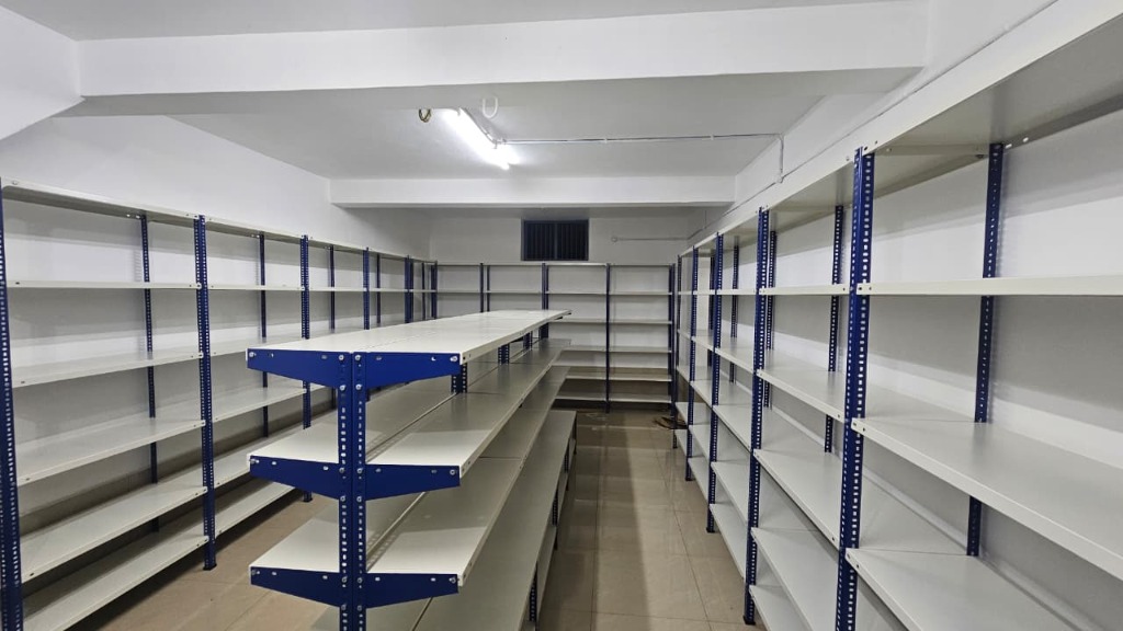 A2Z Racks installed in a supermarket